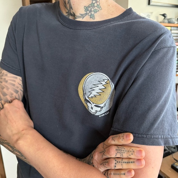 Vintage 1996 Grateful Dead 30 Years Faded Black Short Sleeve Tee ~ Size Small - Picture 5 of 9